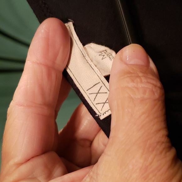 Black Graphic Fringe Top - Picture 6 of 6